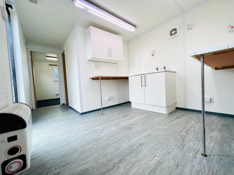 Doppelbüro-Container mit Kantine und WC/Dusche , Ansicht 4